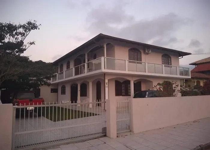 Apartamento de 2 dormitórios